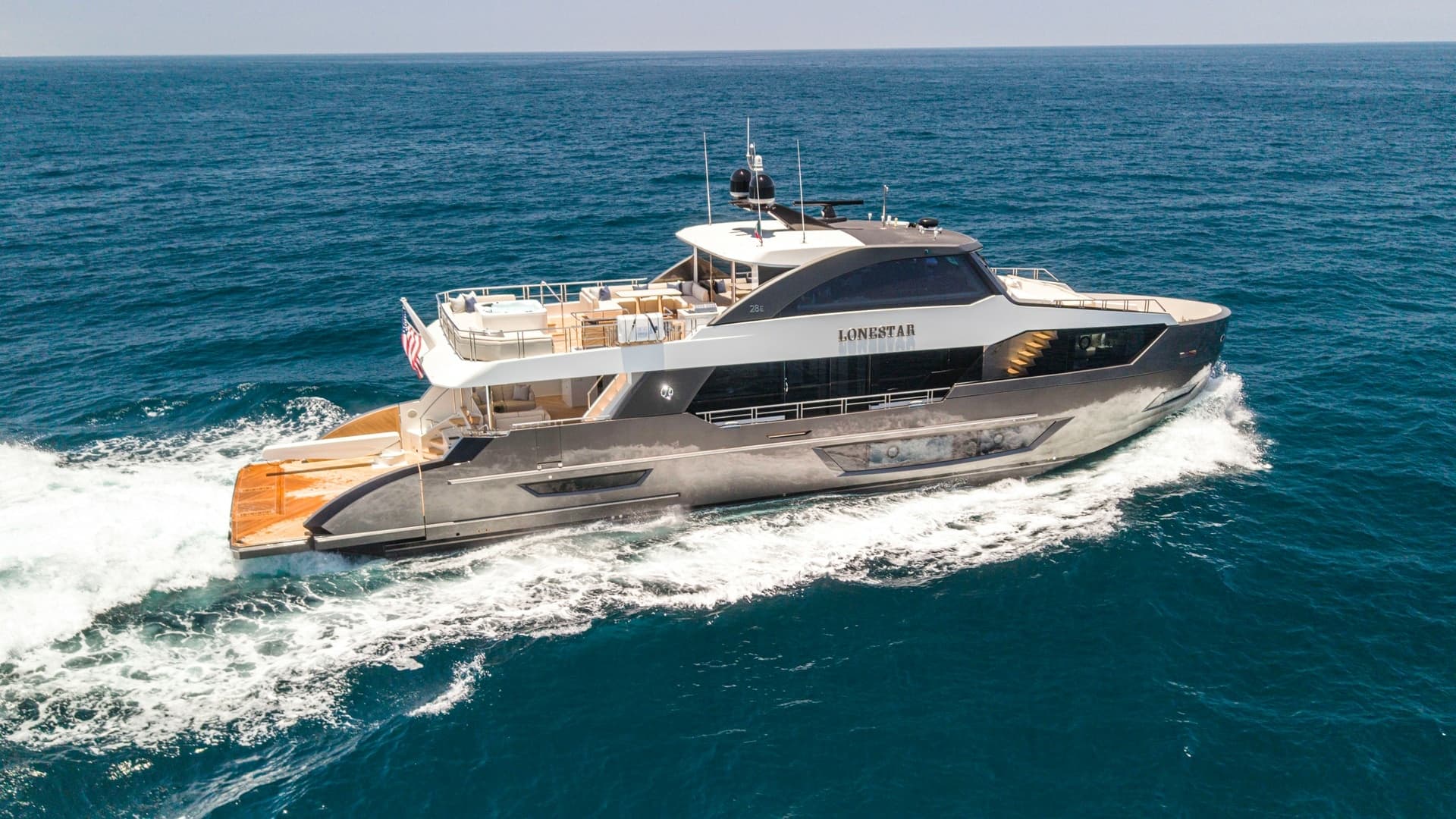 LONE STAR — 2024 · 94' · 5 Cabins · Pre-Owned