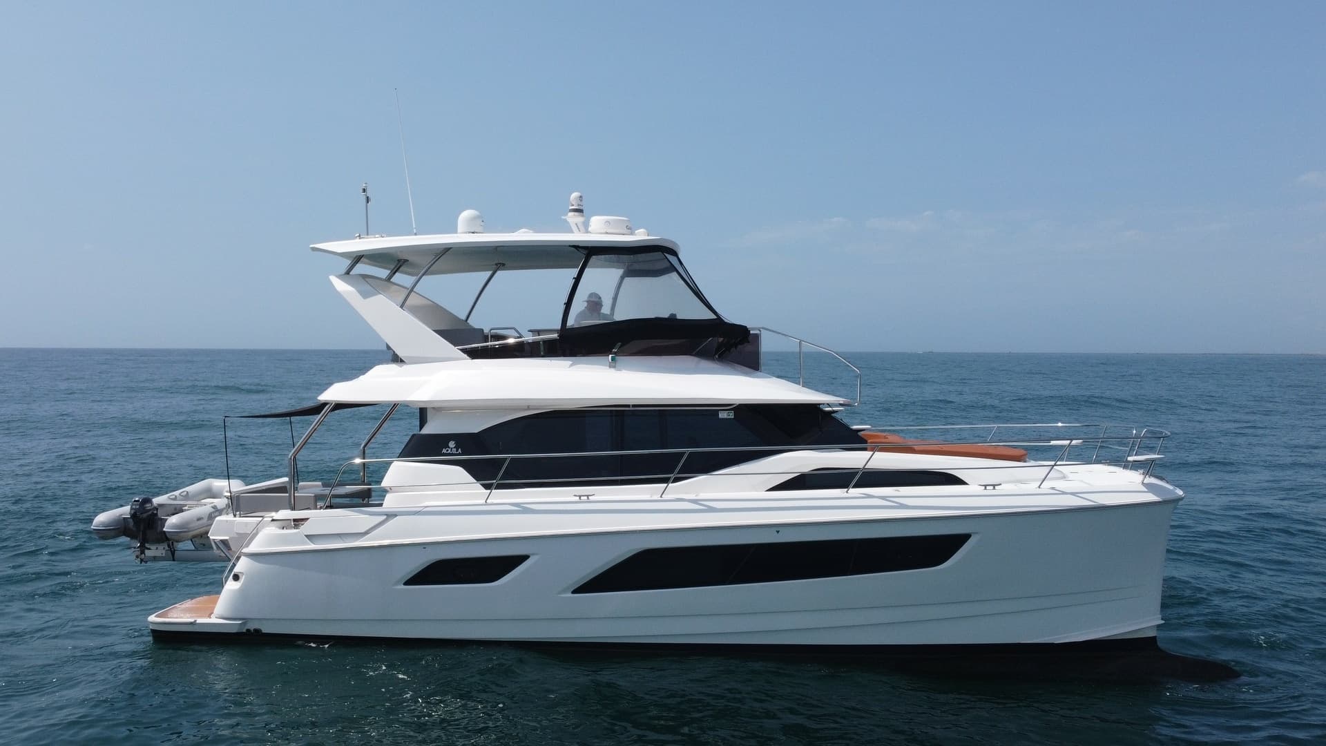 Hey Beautiful — 2021 · 44' · 3 Cabins · Pre-Owned