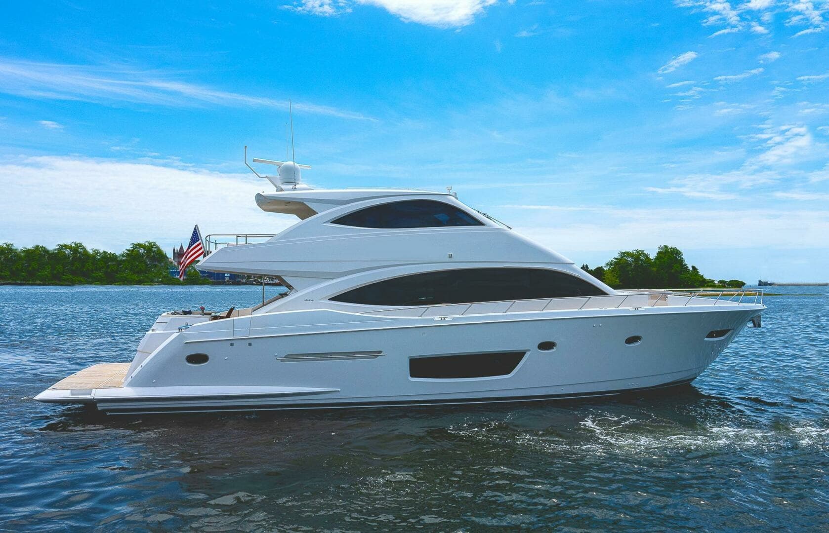 MIRAGE — 2017 · 75' · Pre-Owned