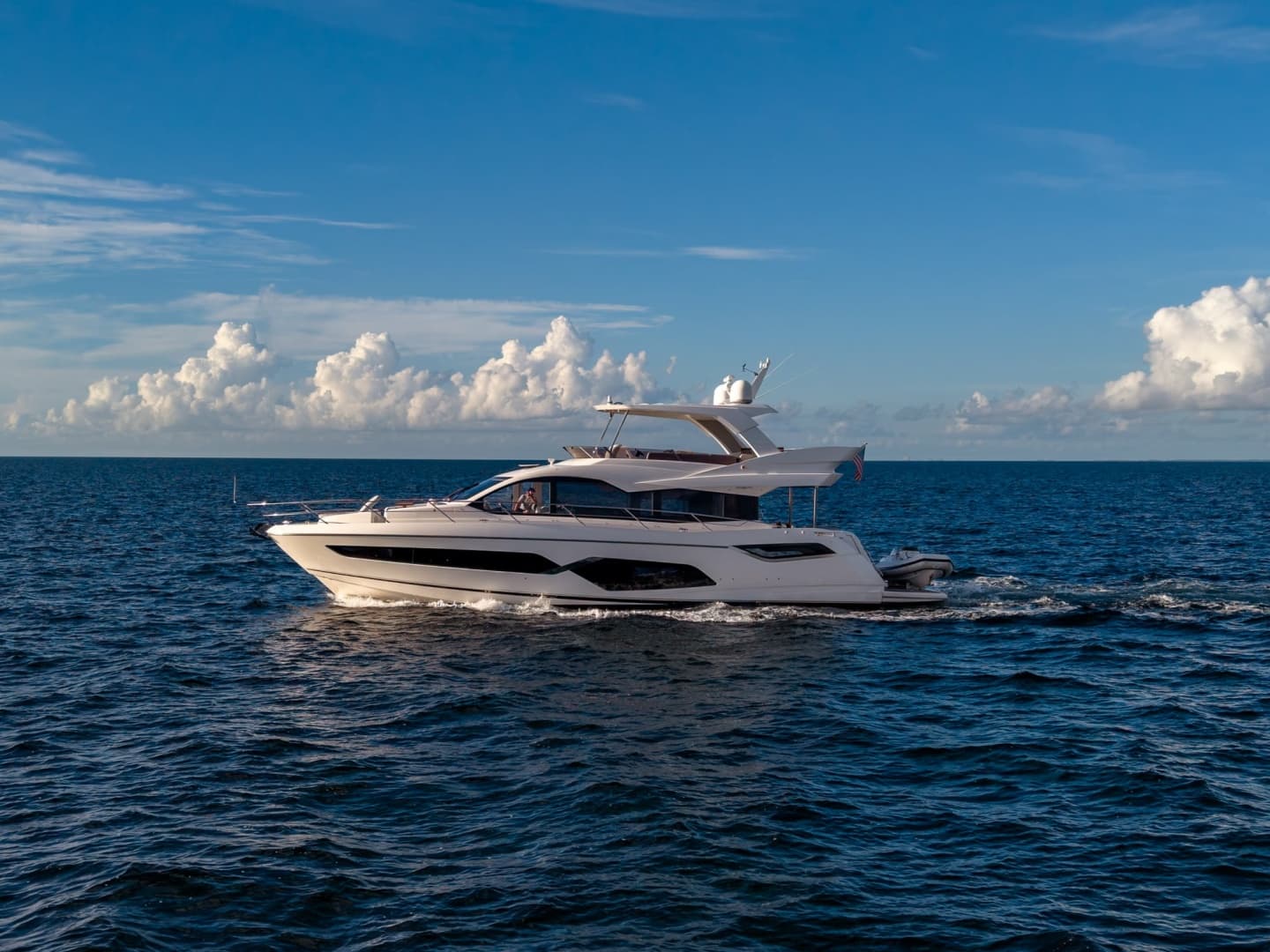 2022 Sunseeker Manhattan 68 — 2022 · 68' · Pre-Owned