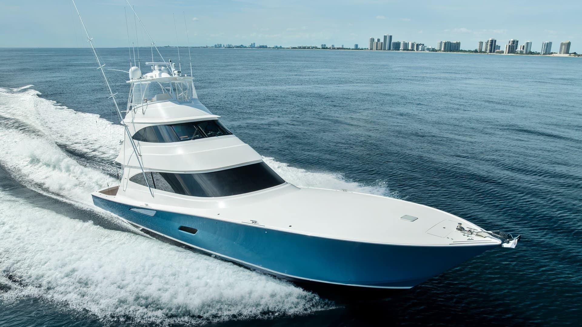 Aussie Rules — 2017 · 80' · 6 Cabins · Pre-Owned
