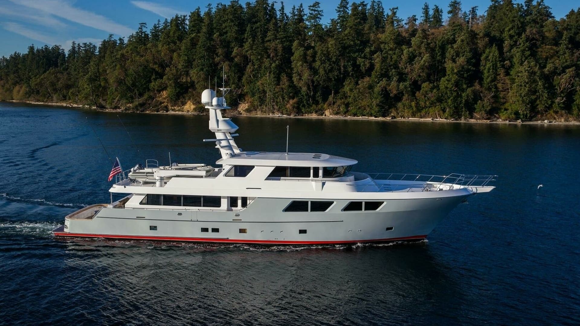 Cazador — 2019 · 115' · Pre-Owned