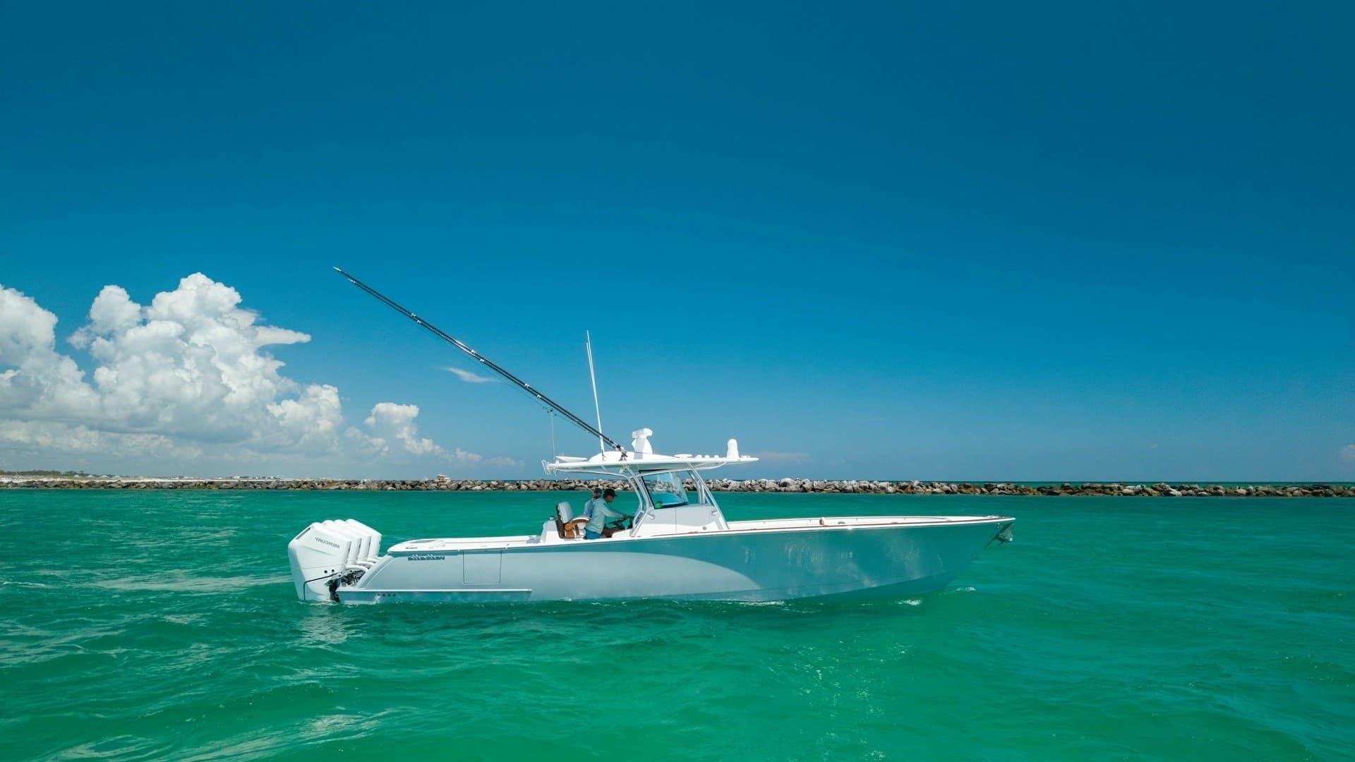 Long Run — 2025 · 40' · Pre-Owned