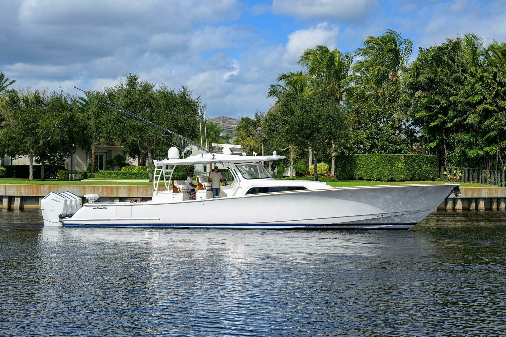 LITTLE KEMOSABE — 2024 · 55' · 2 Cabins · Pre-Owned