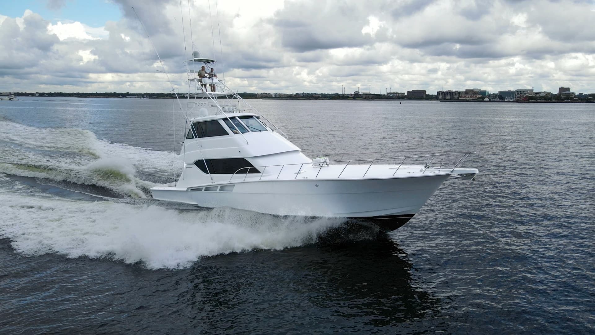 Better Days — 1999 · 60' · 3 Cabins · Pre-Owned