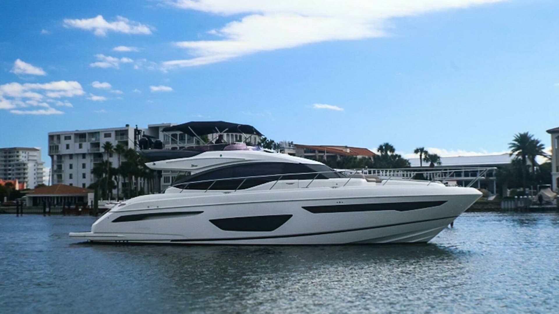 CREWSZING — 2019 · 65' · 4 Cabins · Pre-Owned