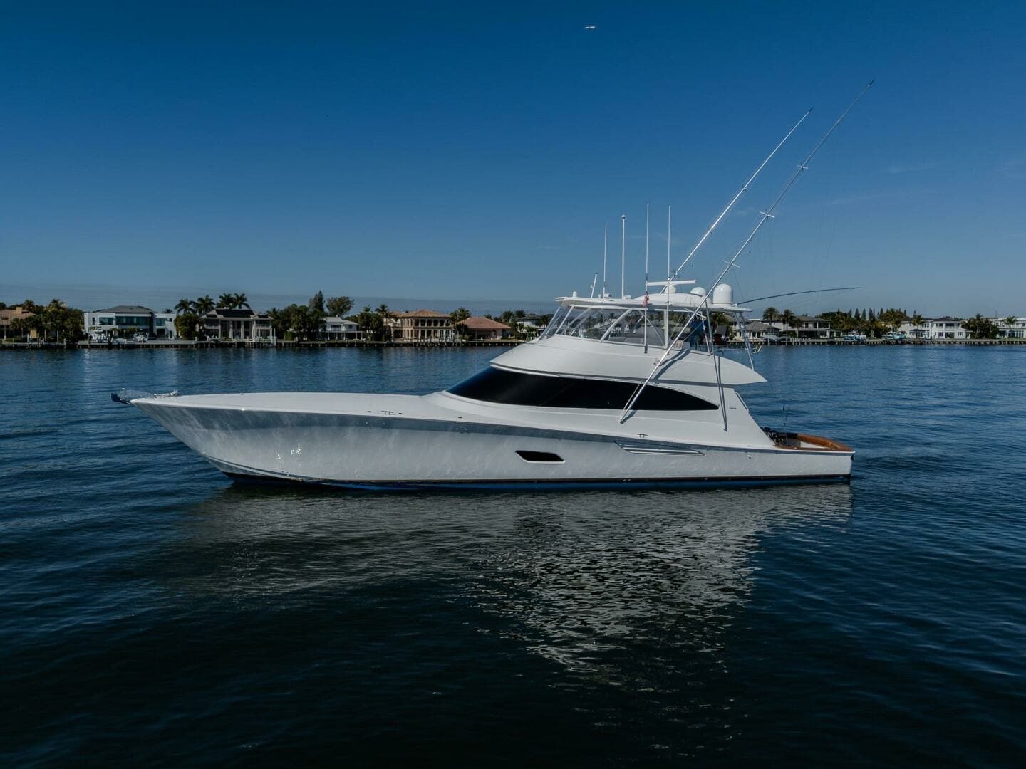 KEMOSABE — 2024 · 80' · 5 Cabins · Pre-Owned