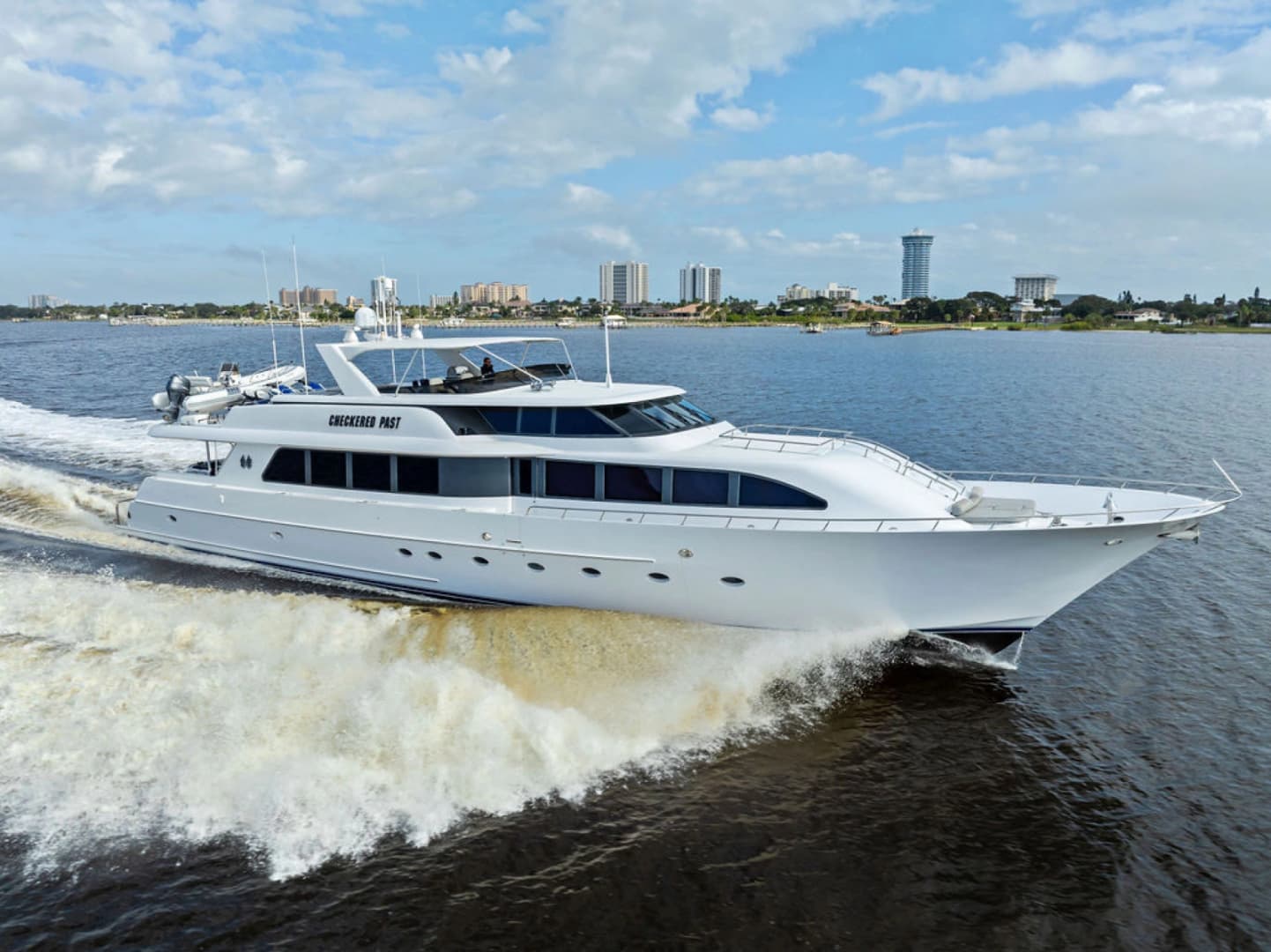 CHECKERED PAST — 1999 · 112' · 4 Cabins · Pre-Owned