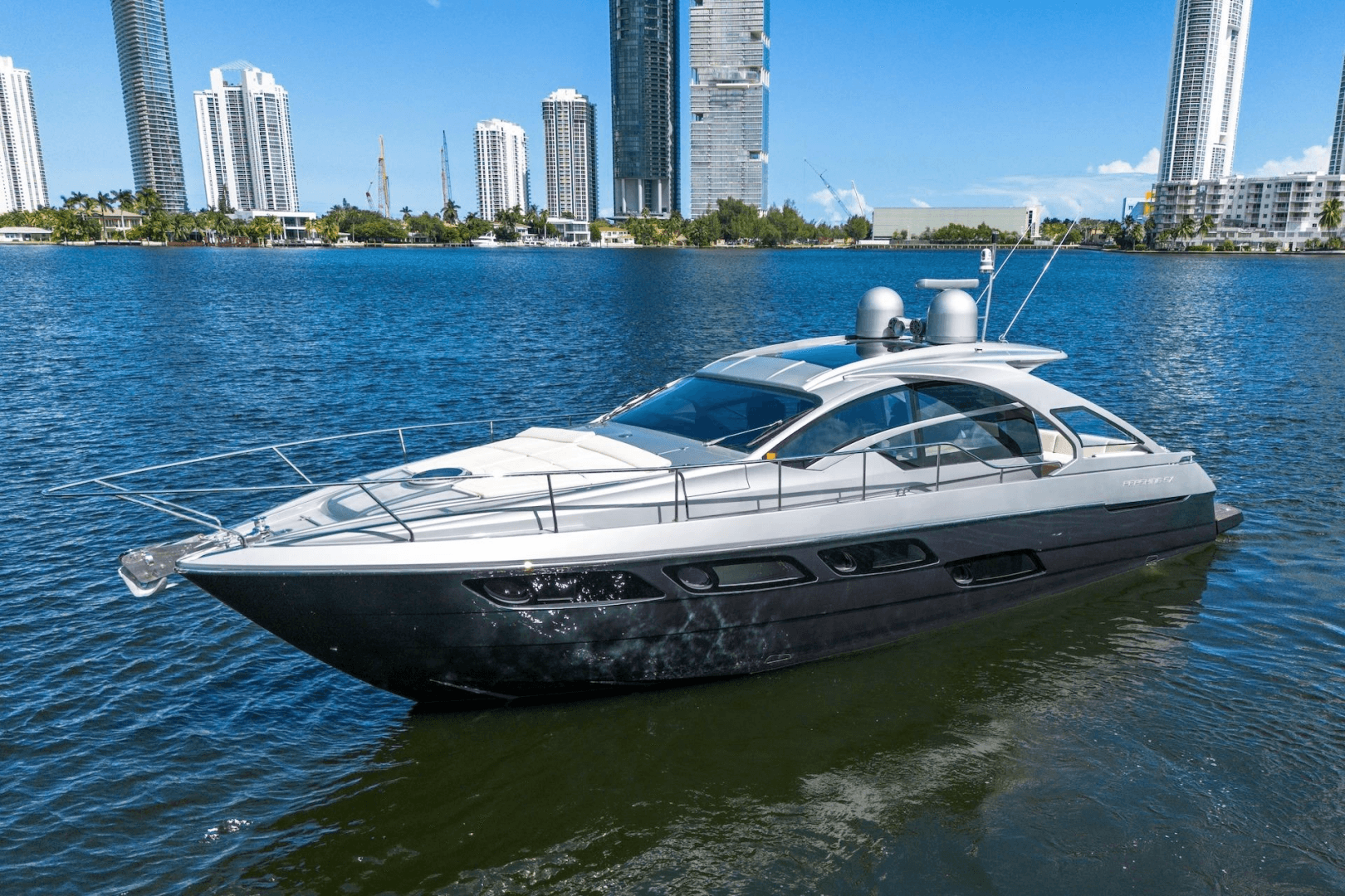 Two Bite — 2018 · 54' · 2 Cabins · Pre-Owned