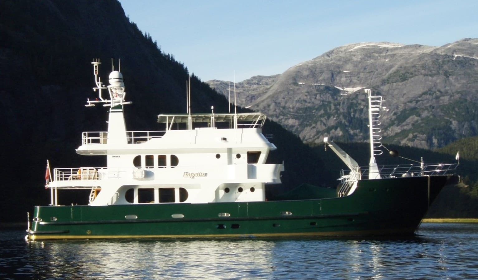 IMPETUS — 2005 · 94.98' · 4 Cabins · Pre-Owned