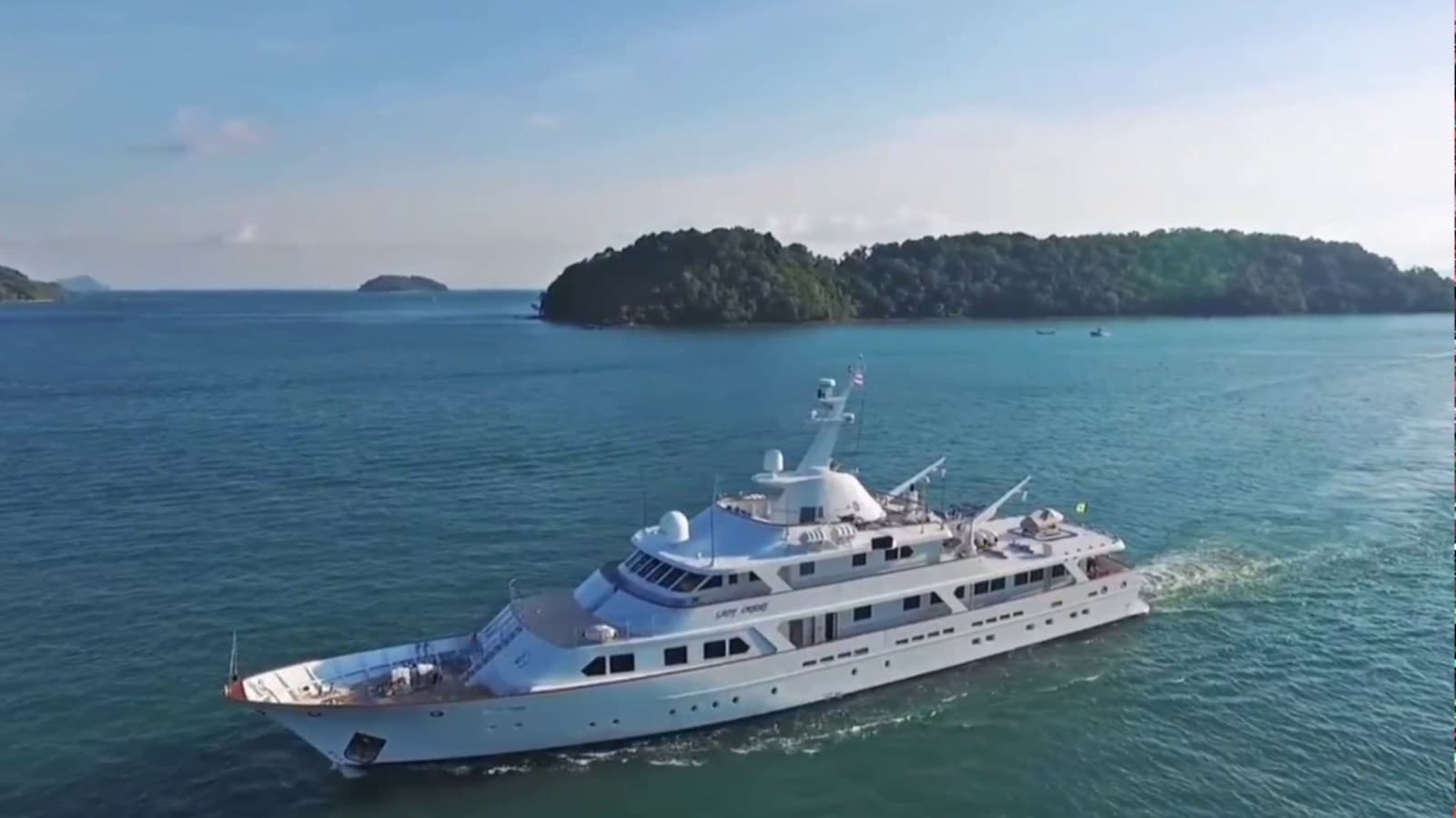 LANGKAWI LADY — 1983 · 157.48' · 8 Cabins · Pre-Owned