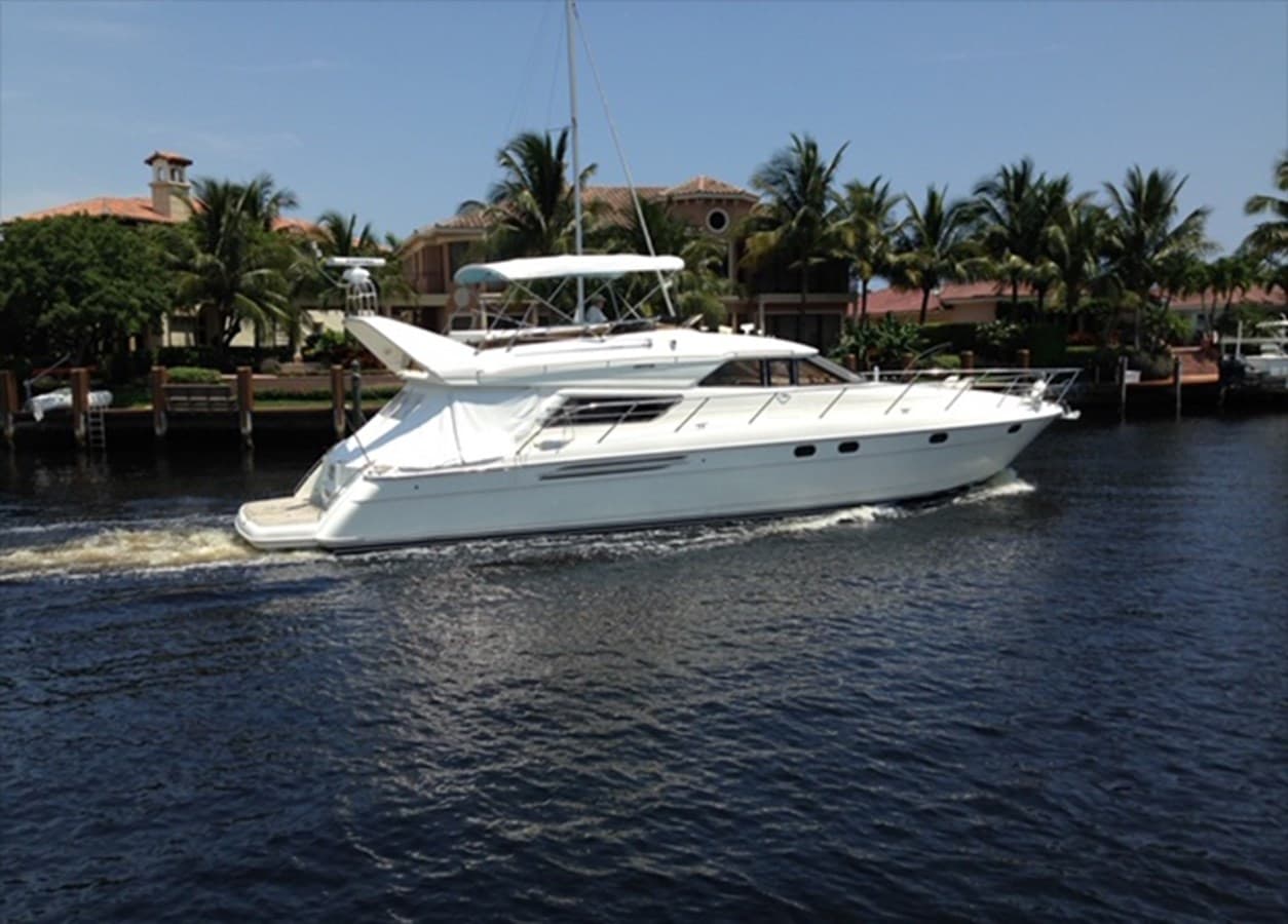 AMENITIES — 2000 · 59.97' · 3 Cabins · Pre-Owned