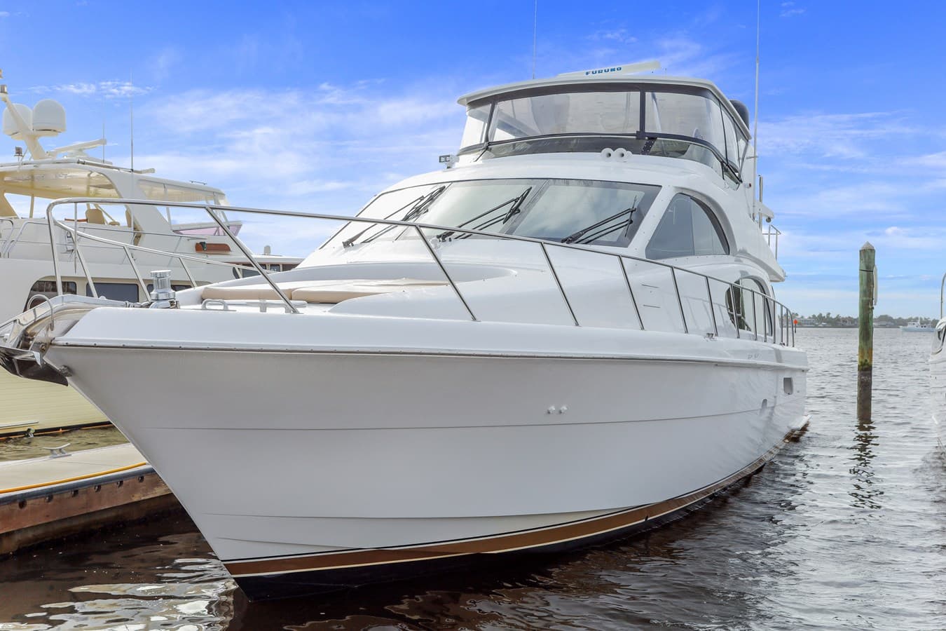 UNSTABIL — 2007 · 63.98' · 3 Cabins · Pre-Owned