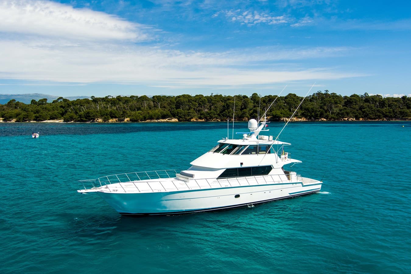 SPHEREFISH — 2002 · 85.99' · 4 Cabins · Pre-Owned