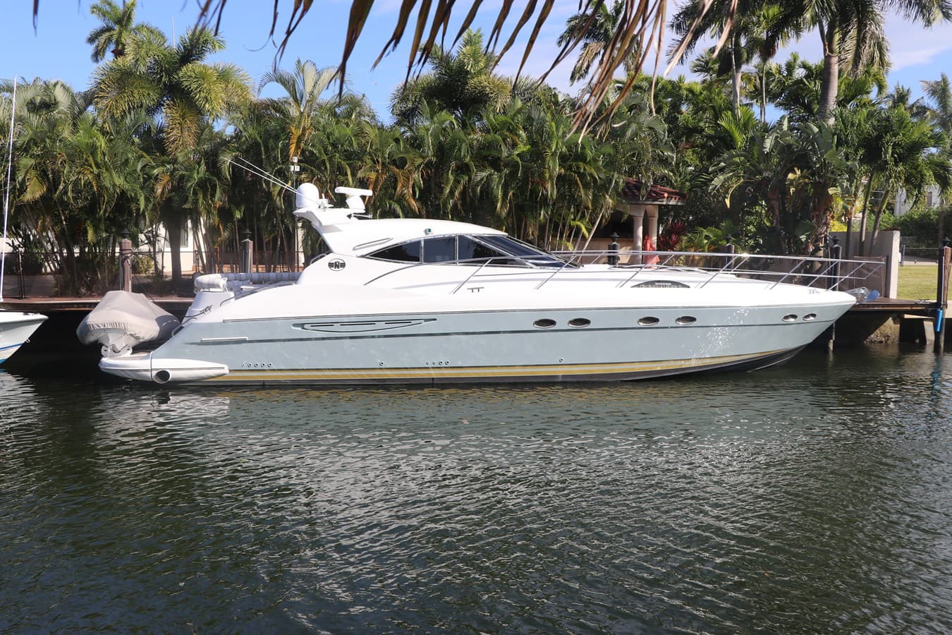 FIVE STAR — 2005 · 55.97' · 2 Cabins · Pre-Owned
