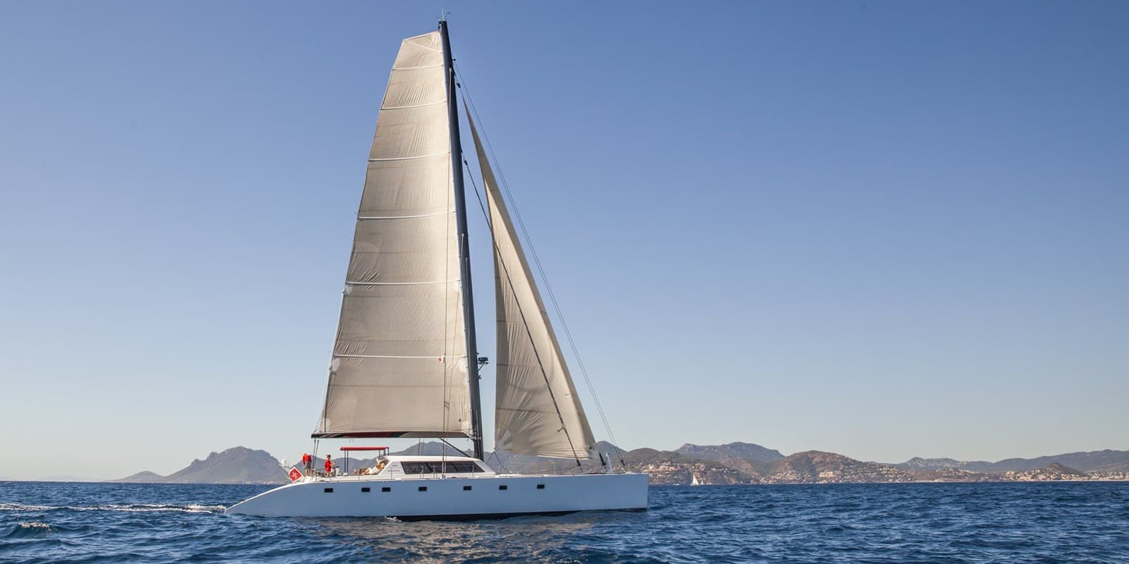 TAJ — 2003 · 78.74' · 4 Cabins · Pre-Owned