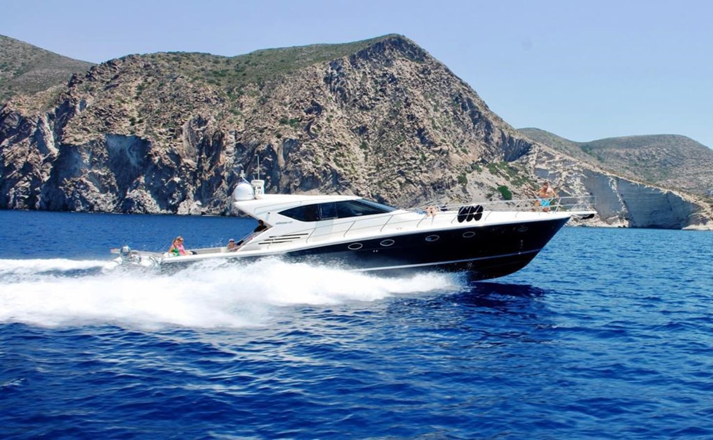 ACQUADANCE — 2004 · 61.42' · 3 Cabins · Pre-Owned