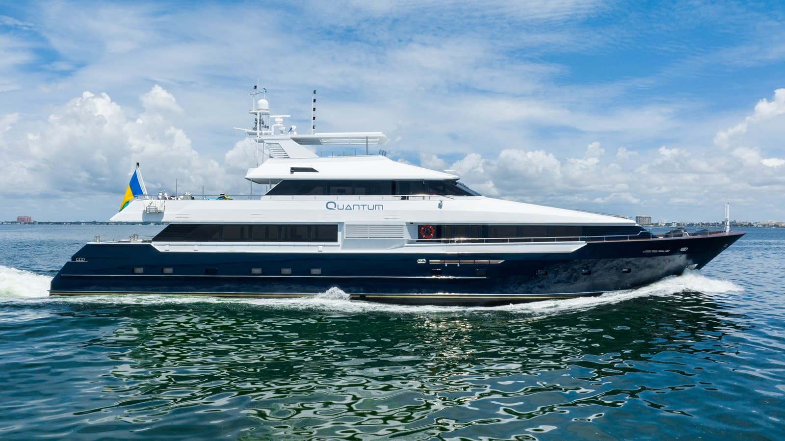 QUANTUM — 1989 · 124.97' · 4 Cabins · Pre-Owned