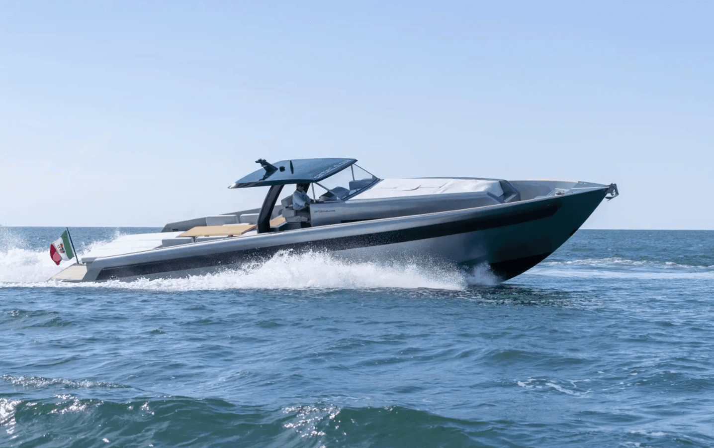 TENDER 50 — 2022 · 50.85' · Pre-Owned
