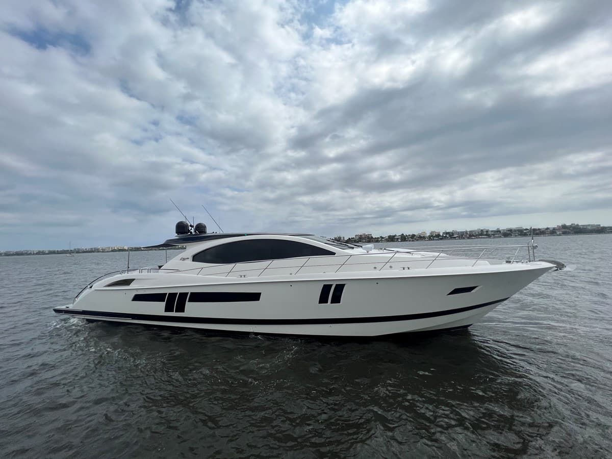 BG — 2009 · 74.97' · 4 Cabins · Pre-Owned