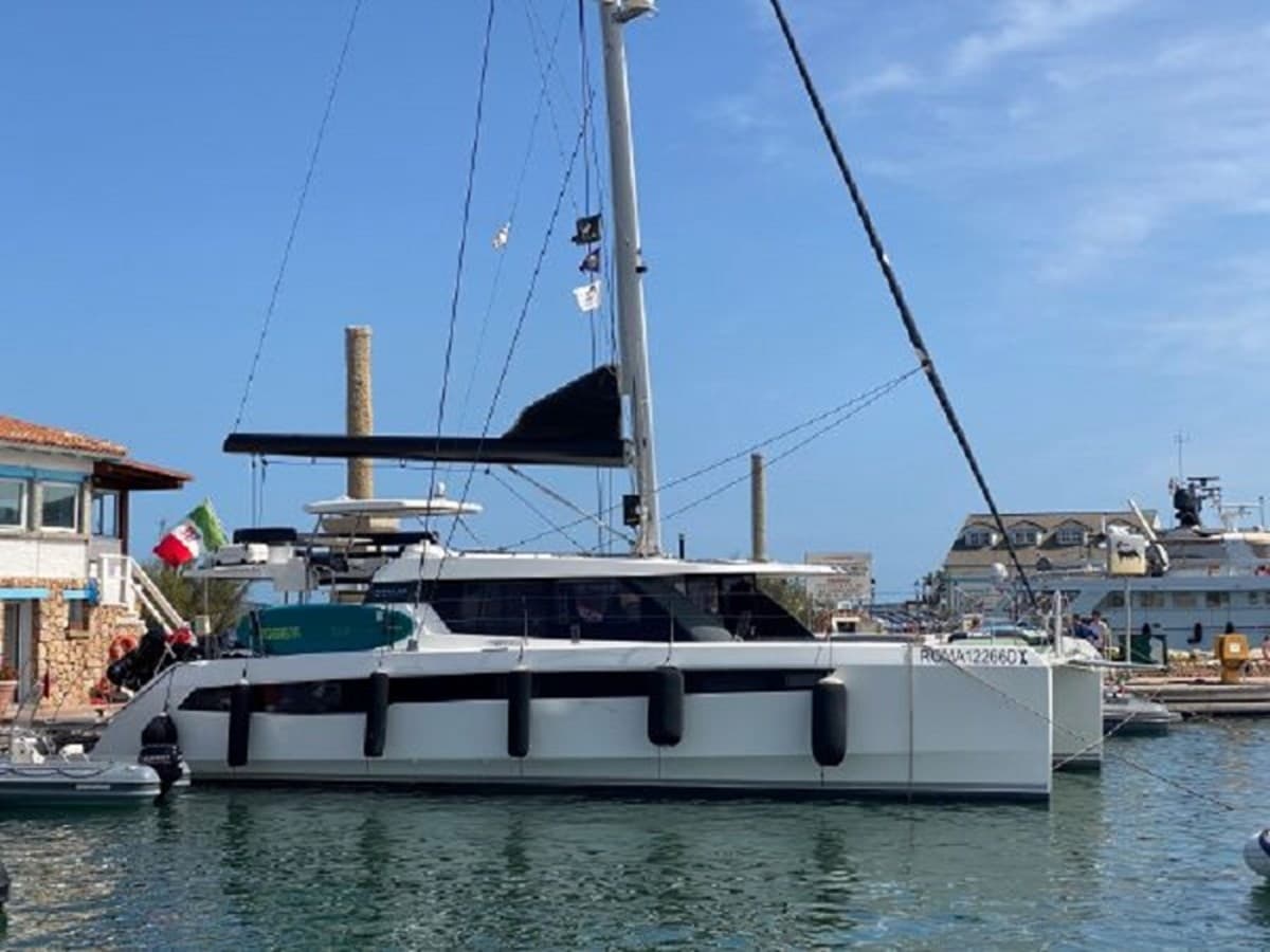 2018 LEOPARD 50 — 2018 · 50.49' · 4 Cabins · Pre-Owned