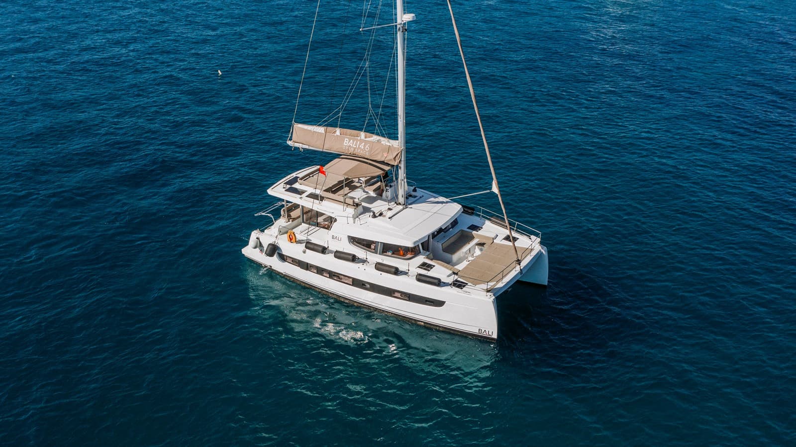 BALI 4.3 OPEN SPACE — 2022 · 47.11' · 3 Cabins · Pre-Owned