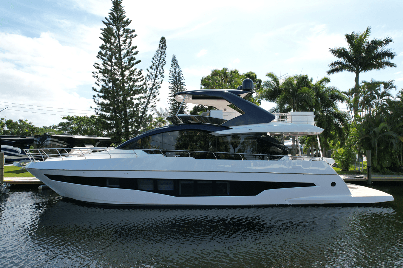 2024 ASTONDOA 66 FLYBRIDGE — 2024 · 65.98' · 4 Cabins · Pre-Owned