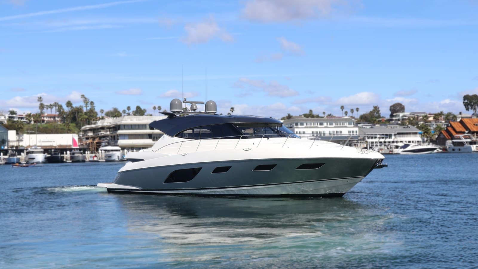 RIVIERA 2020 — 2020 · 59.97' · 4 Cabins · Pre-Owned