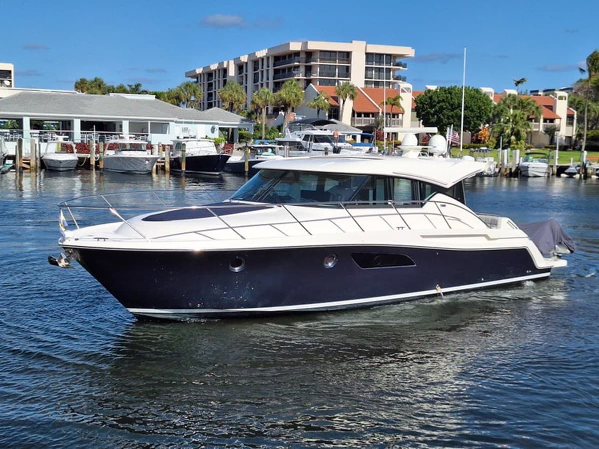 IT'S FOR YOU TOO — 2016 · 44.91' · 2 Cabins · Pre-Owned