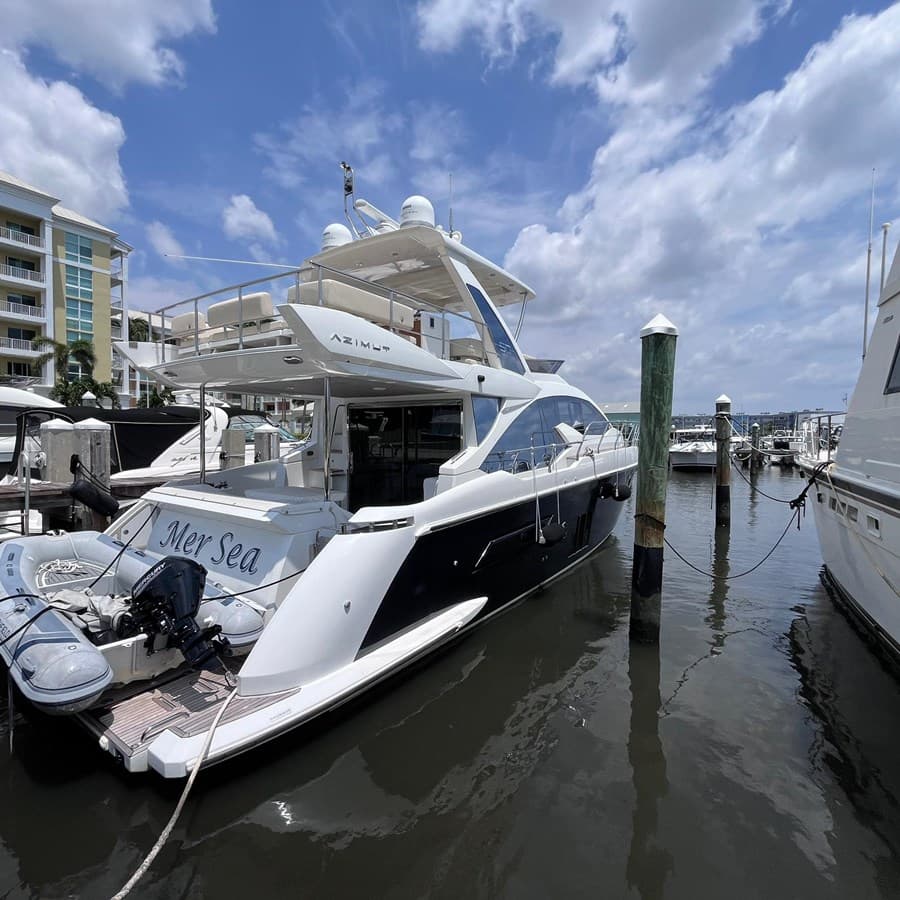 MER-SEA — 2015 · 49.97' · 2 Cabins · Pre-Owned