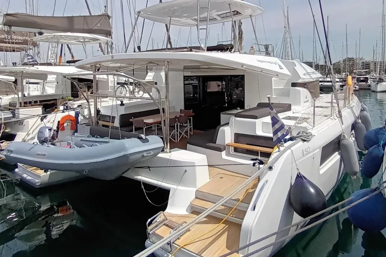 LAGOON 50 — 2022 · 48.88' · 6 Cabins · Pre-Owned