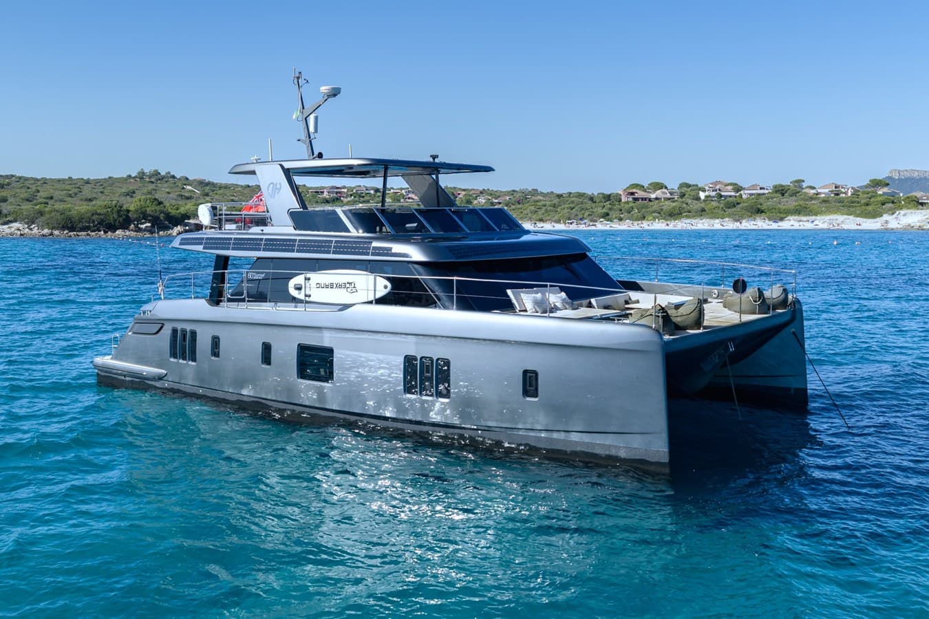 DOUBLE HAPPINESS — 2024 · 60.37' · 4 Cabins · Pre-Owned