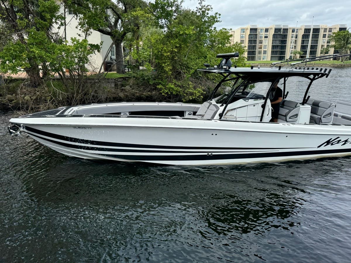 - — 2024 · 38.98' · Pre-Owned