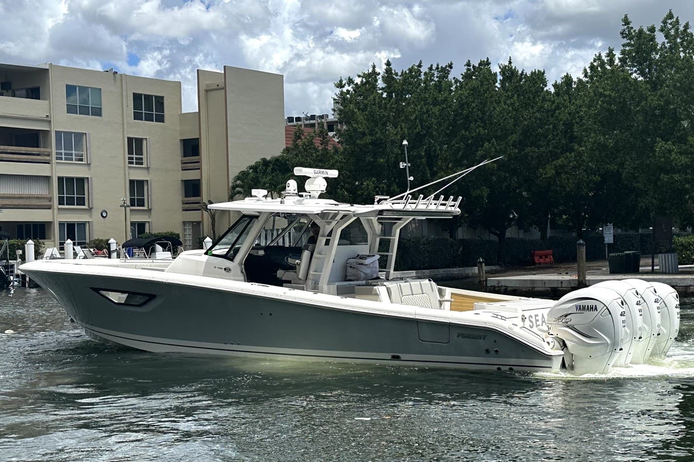 SEASOKI — 2022 · 43.57' · 1 Cabin · Pre-Owned