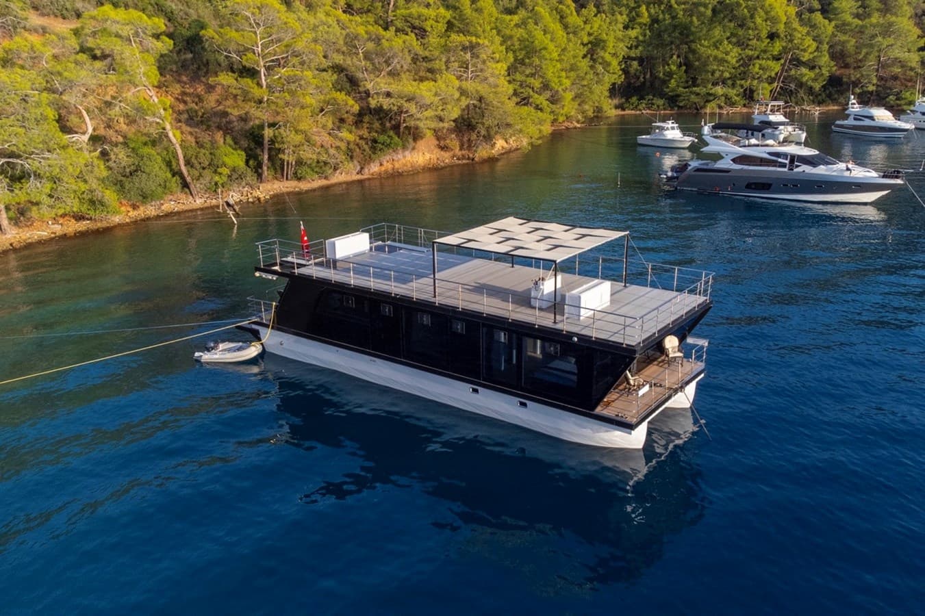 HOME CATAMARAN — 2021 · 65.62' · 4 Cabins · Pre-Owned