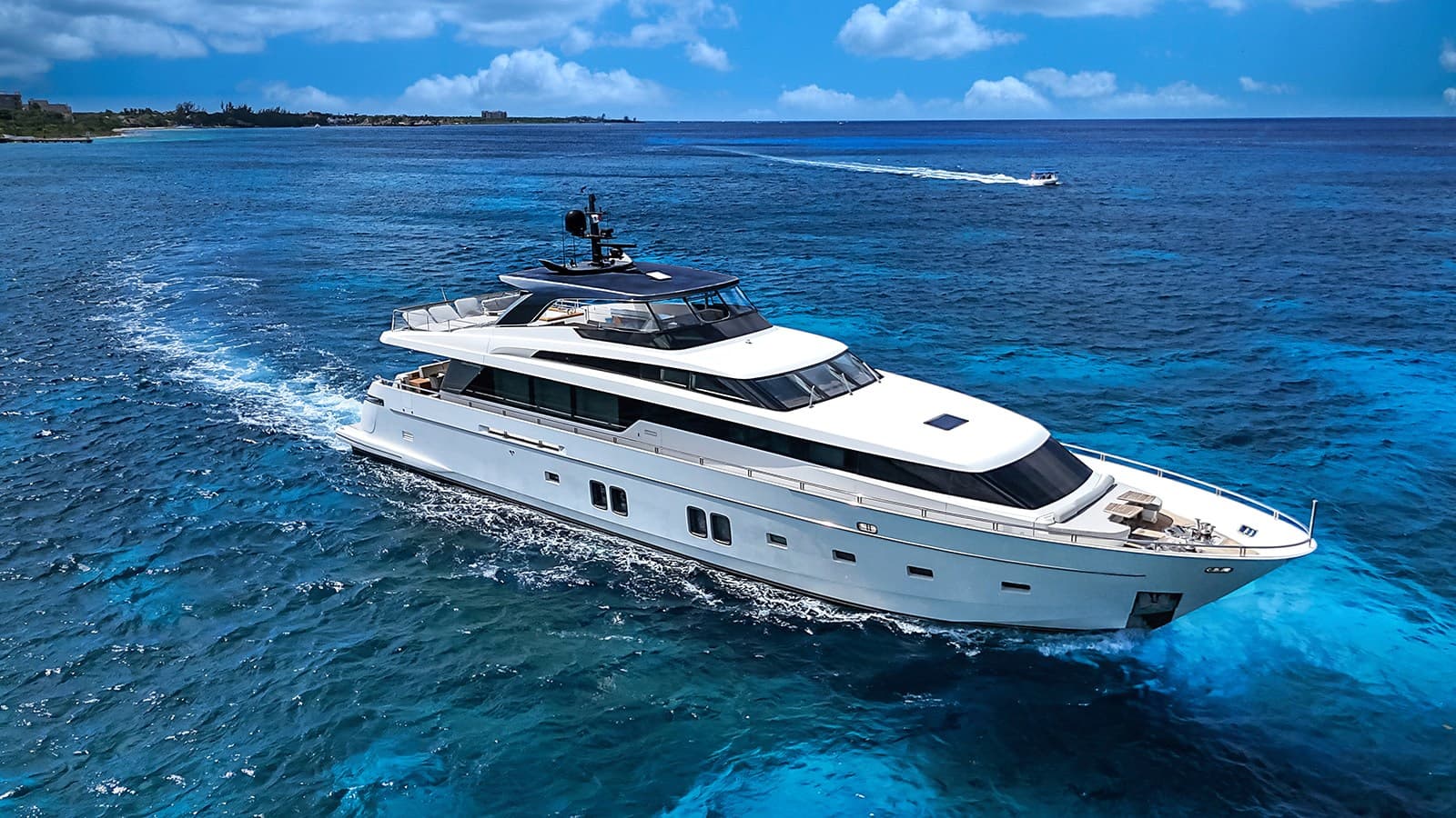 PERCAL — 2014 · 105.48' · 5 Cabins · Pre-Owned