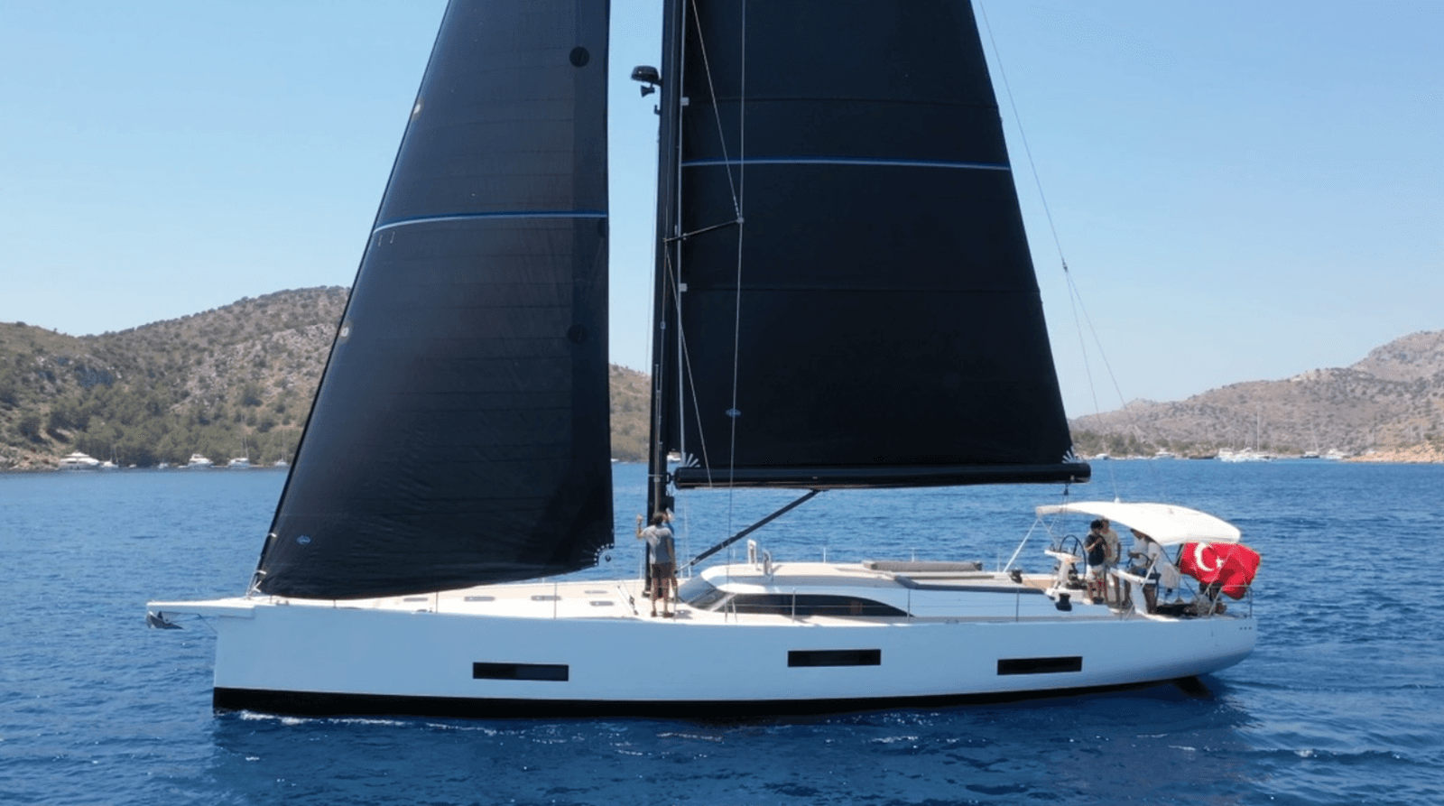 DALI — 2021 · 63.65' · 3 Cabins · Pre-Owned