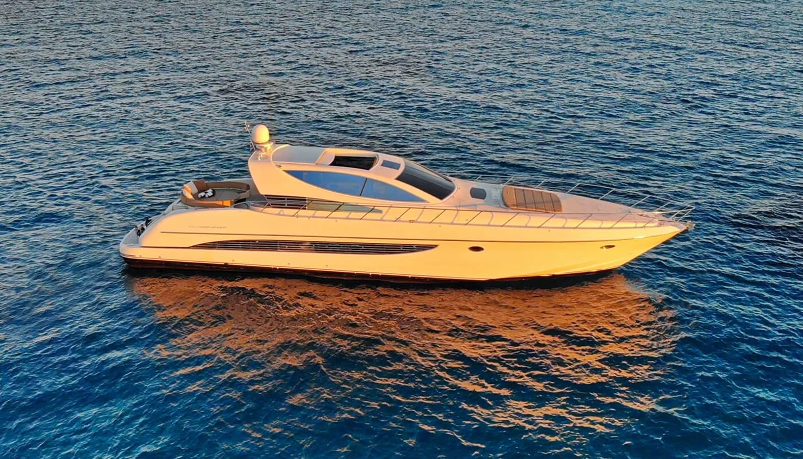 RIVA 72' — 2001 · 72.18' · 3 Cabins · Pre-Owned
