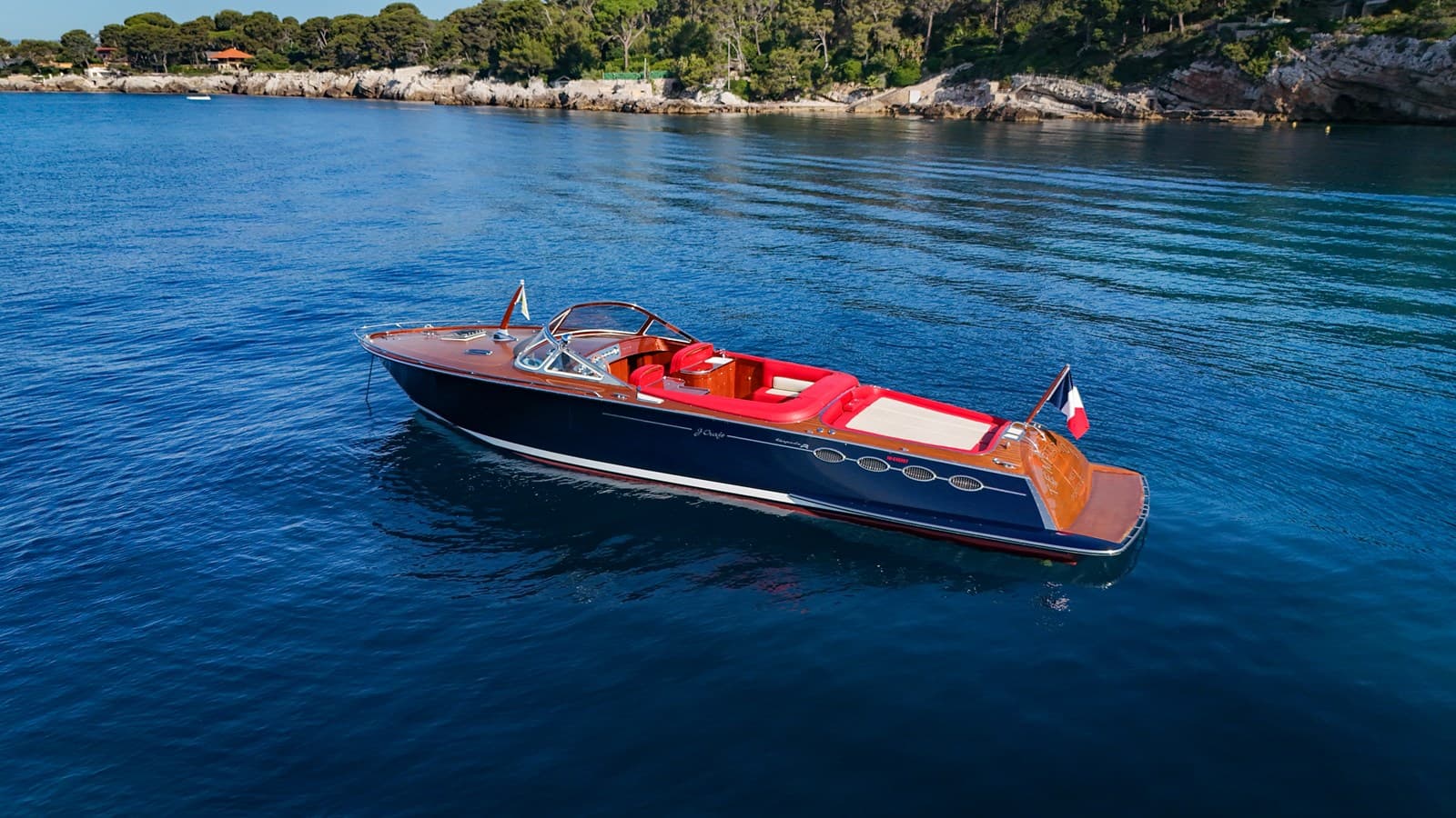 TEMPTATION — 2011 · 42.65' · 1 Cabin · Pre-Owned