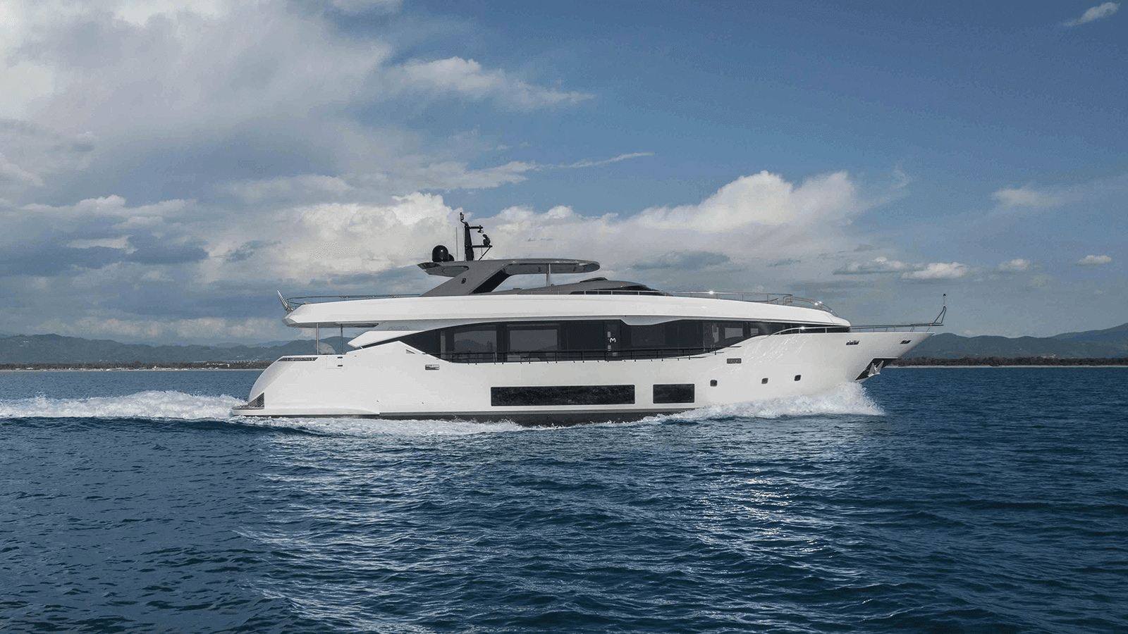FOUR JOYS — 2023 · 100.07' · 5 Cabins · Pre-Owned