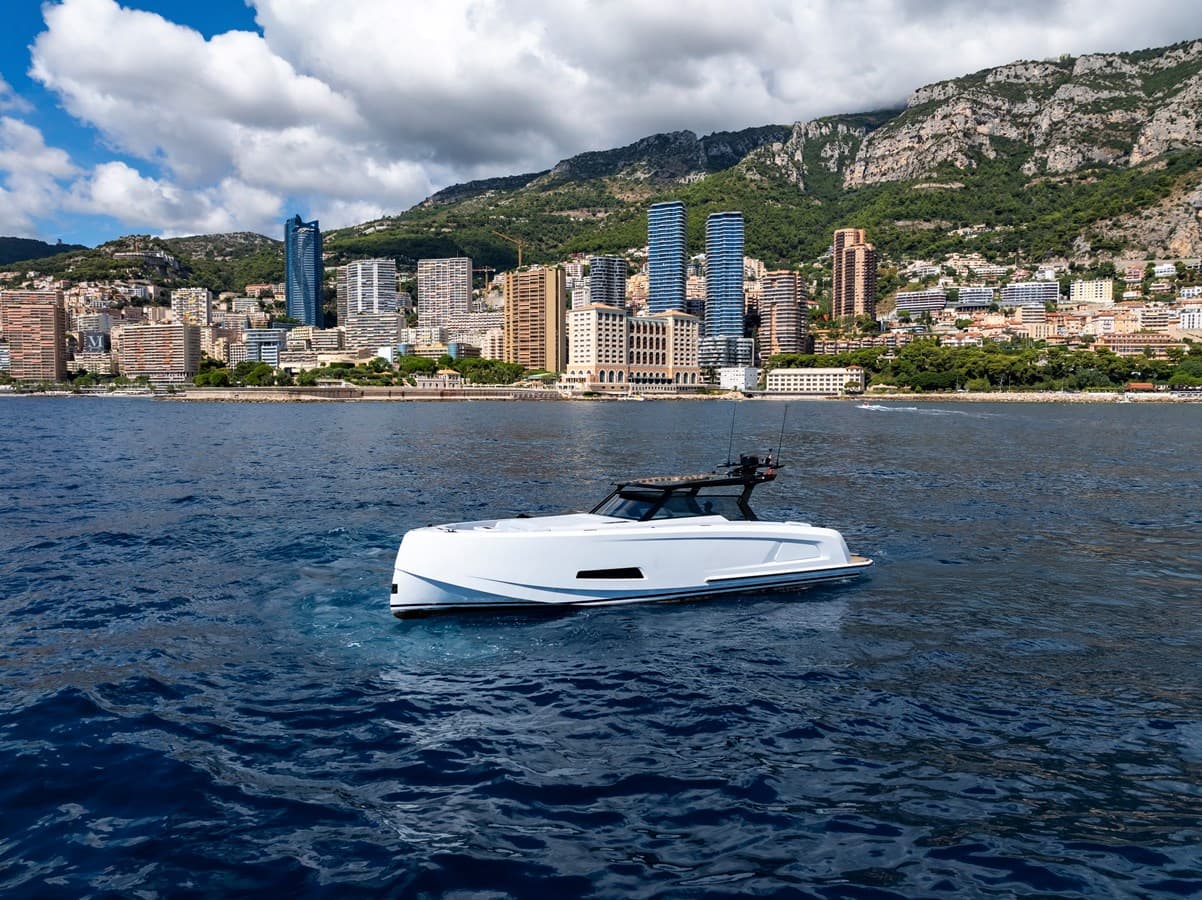 SAMSARA — 2022 · 44.82' · 1 Cabin · Pre-Owned