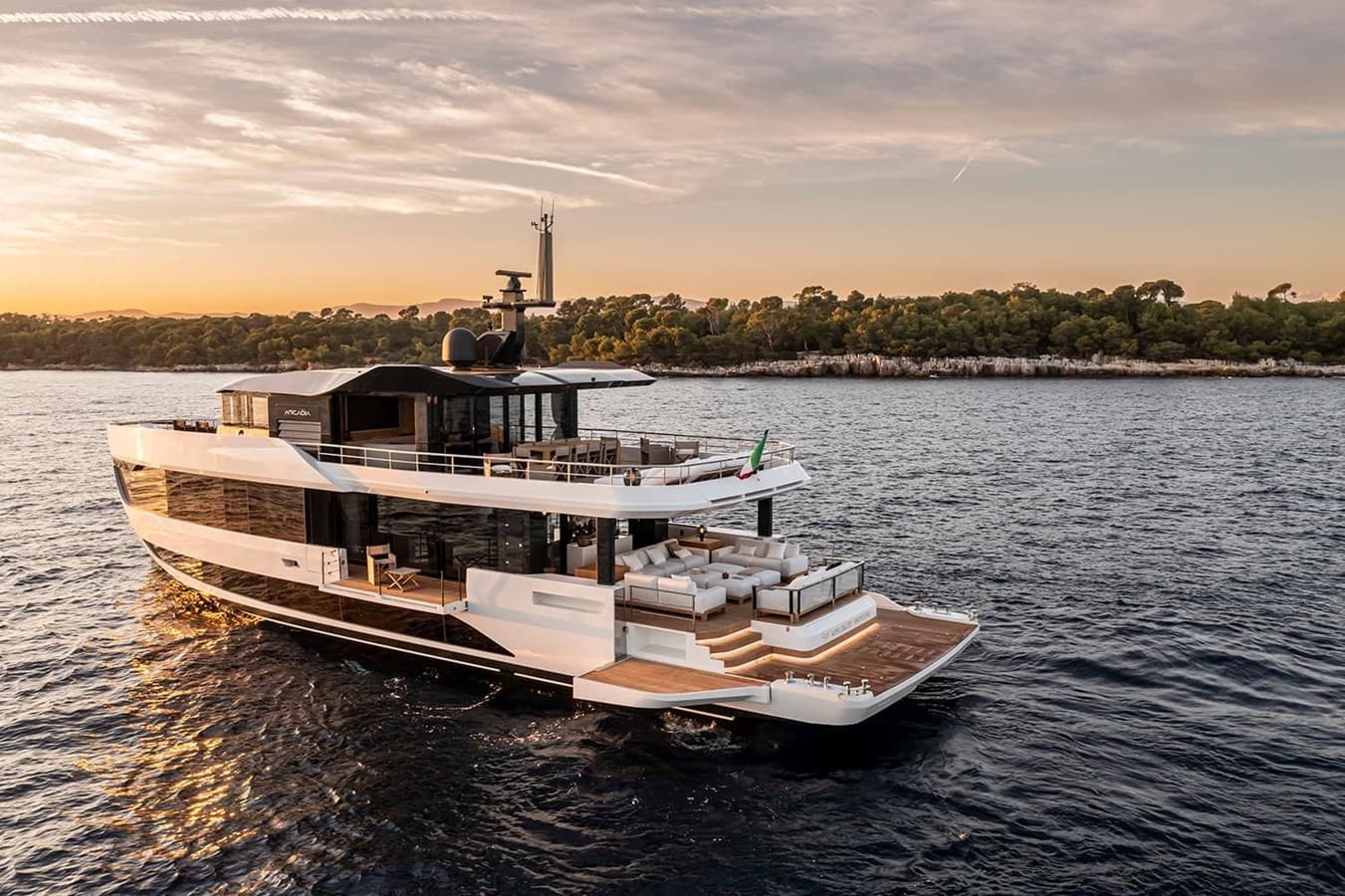 A96 — 2024 · 98.43' · 8 Cabins · Pre-Owned