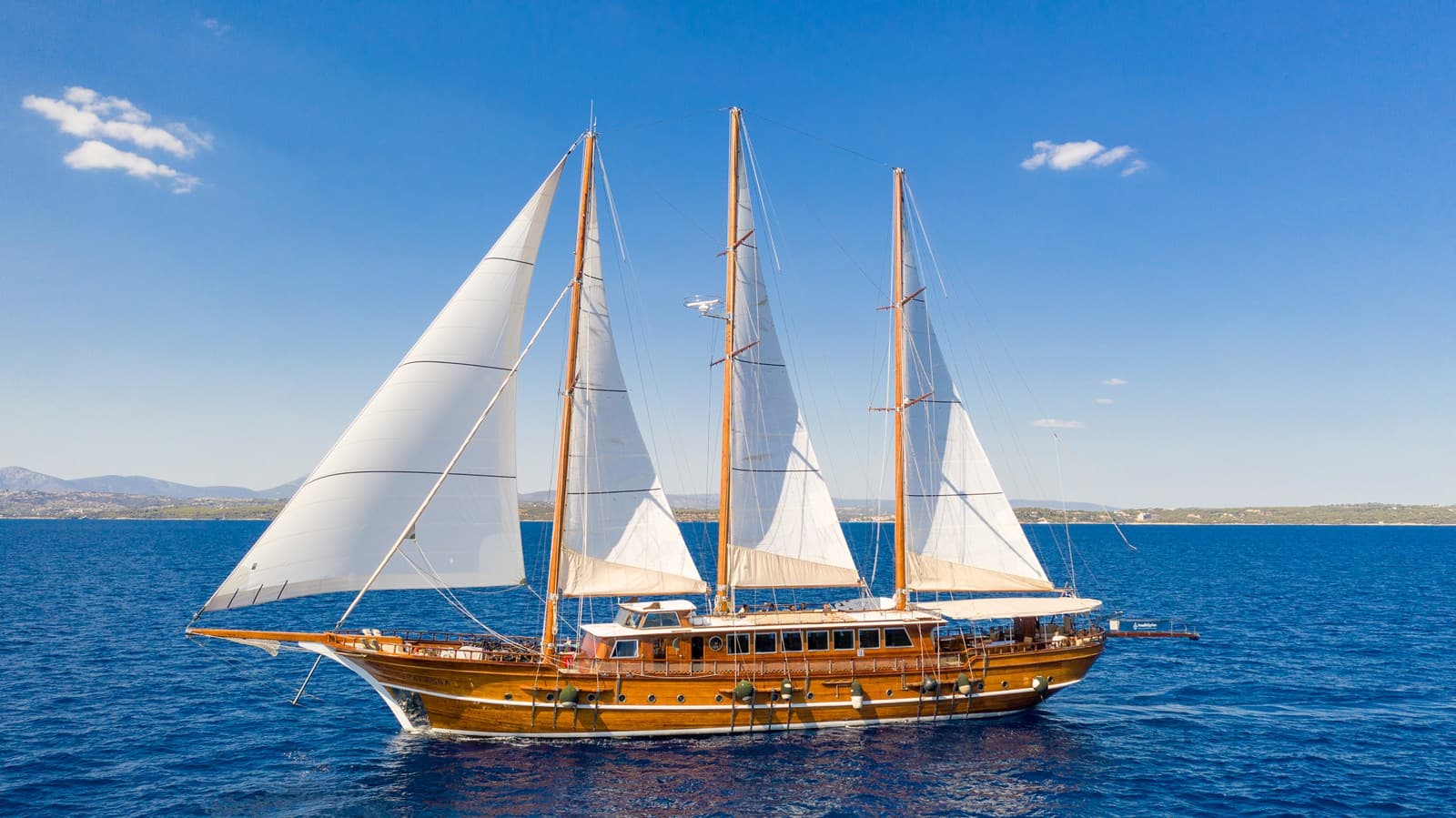 THALASSA — 2002 · 119.09' · 10 Cabins · Pre-Owned