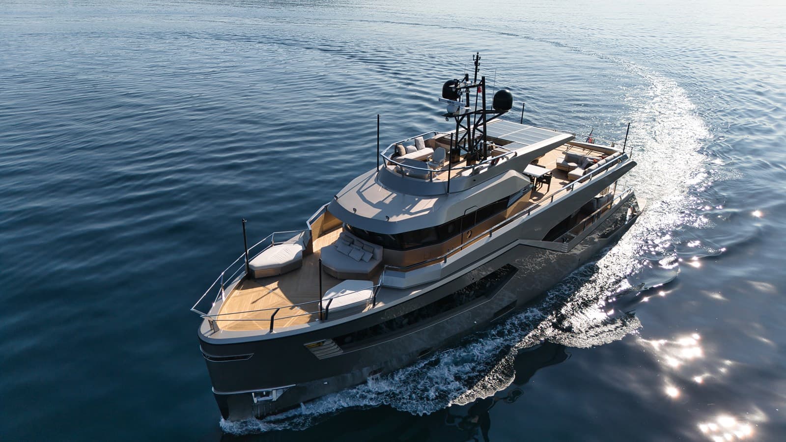 ROCK X — 2025 · 88.58' · 4 Cabins · Pre-Owned
