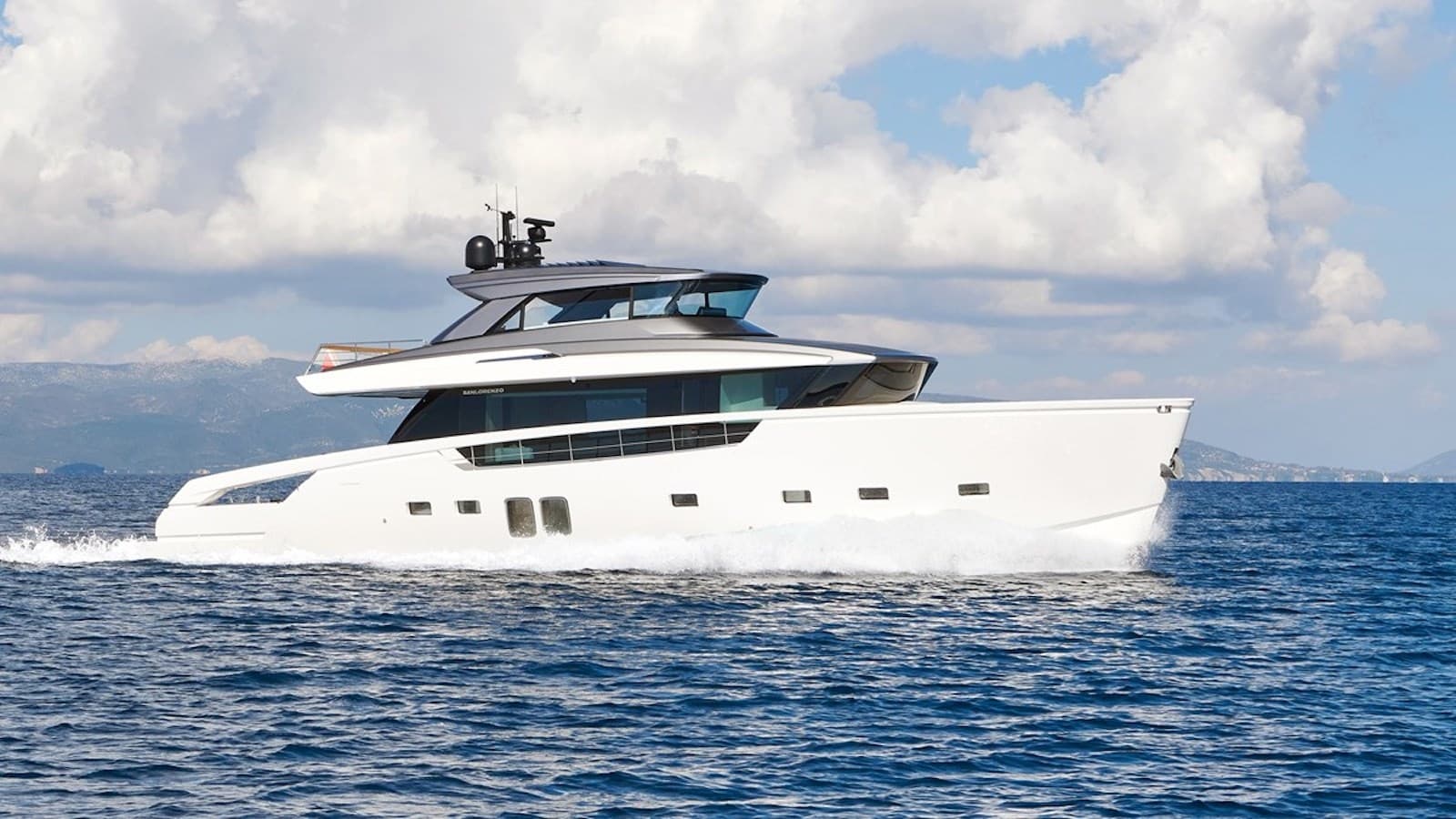 SAHASA — 2021 · 77.92' · 4 Cabins · Pre-Owned