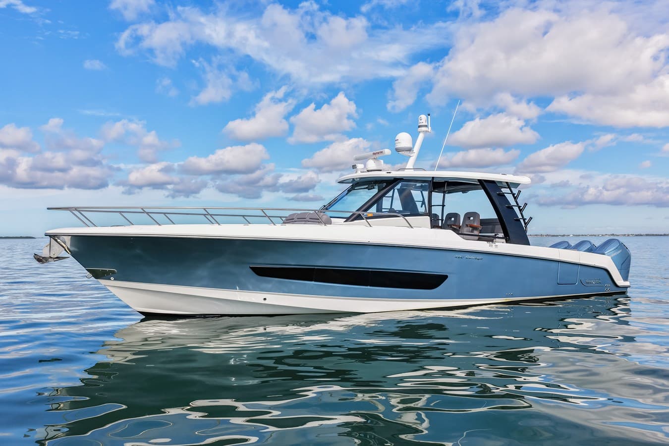 N/A — 2023 · 42.06' · 1 Cabin · Pre-Owned