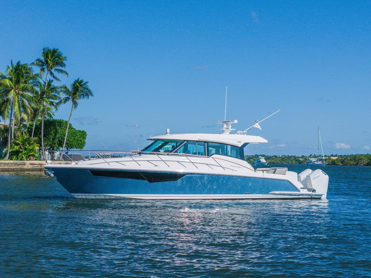 NEXT LEVEL — 2025 · 42.98' · 2 Cabins · Pre-Owned