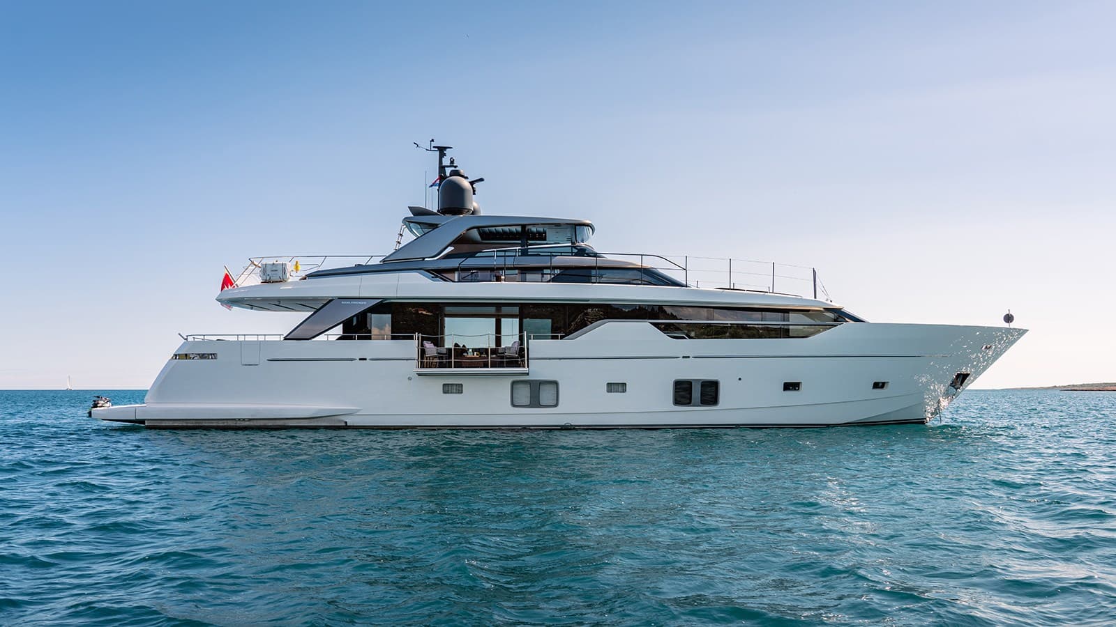 JOURNEY — 2019 · 102.03' · 5 Cabins · Pre-Owned