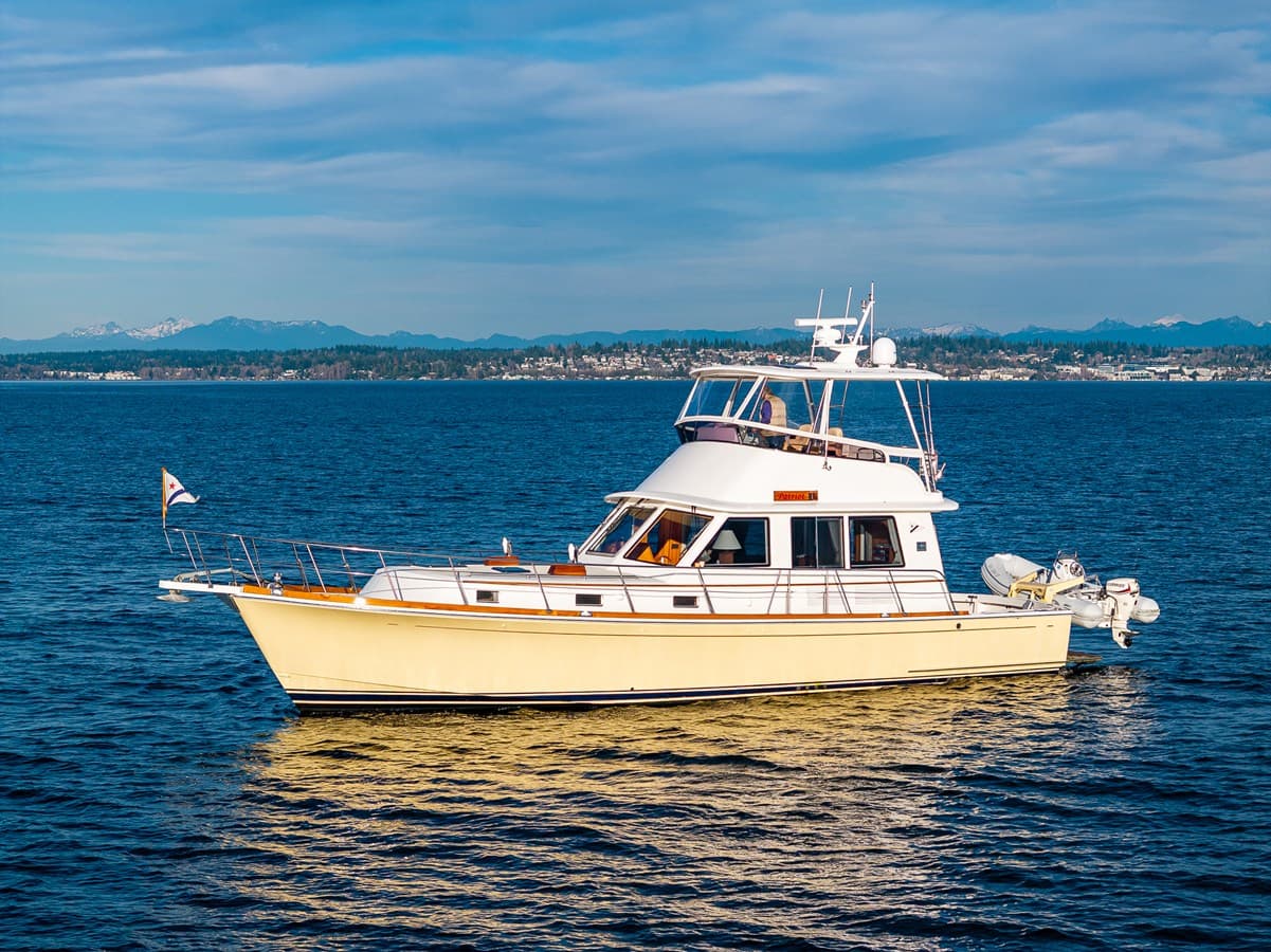 PATRIOT — 2007 · 52.33' · 2 Cabins · Pre-Owned
