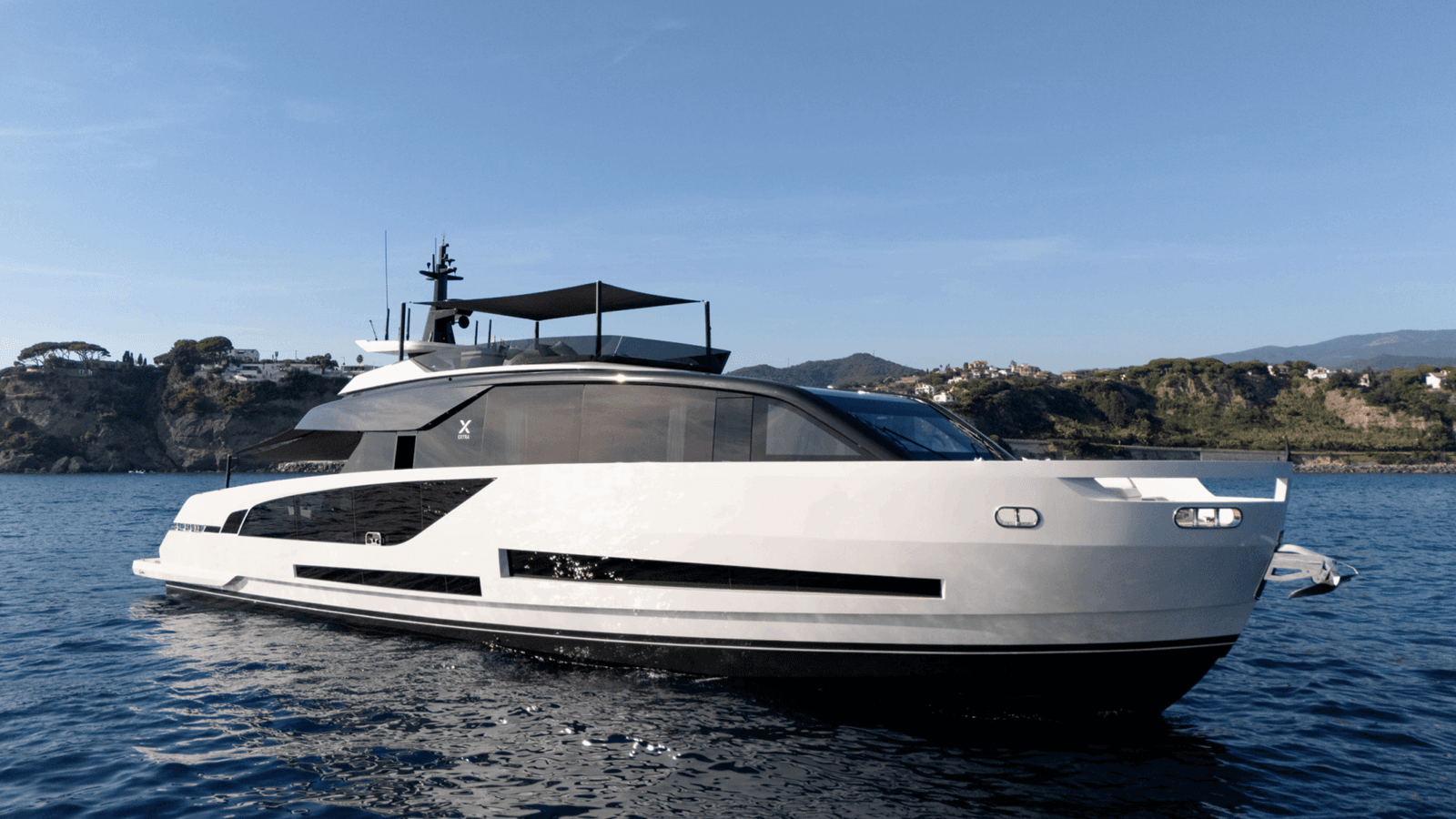 EXTRA X90 FAST — 2026 · 90.22' · 4 Cabins · Pre-Owned